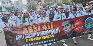 Aksi Demo Massa 411 Didekat Istana Kepresidenan